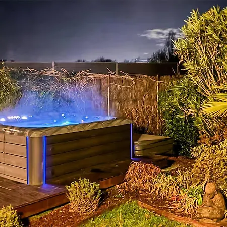 Cozy In With Sauna Hébergement de vacances